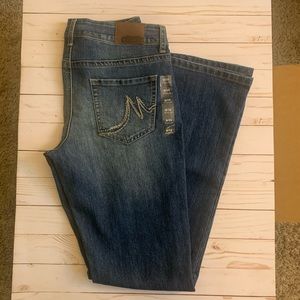 Maurices bootcut Jeans, new with tags